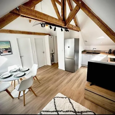 Logoden - Confort 2 Chambres, Proximite Gare, Parking Prive Apartment *
